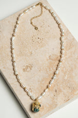 Freshwater pearl necklace