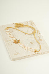 Sultana choker