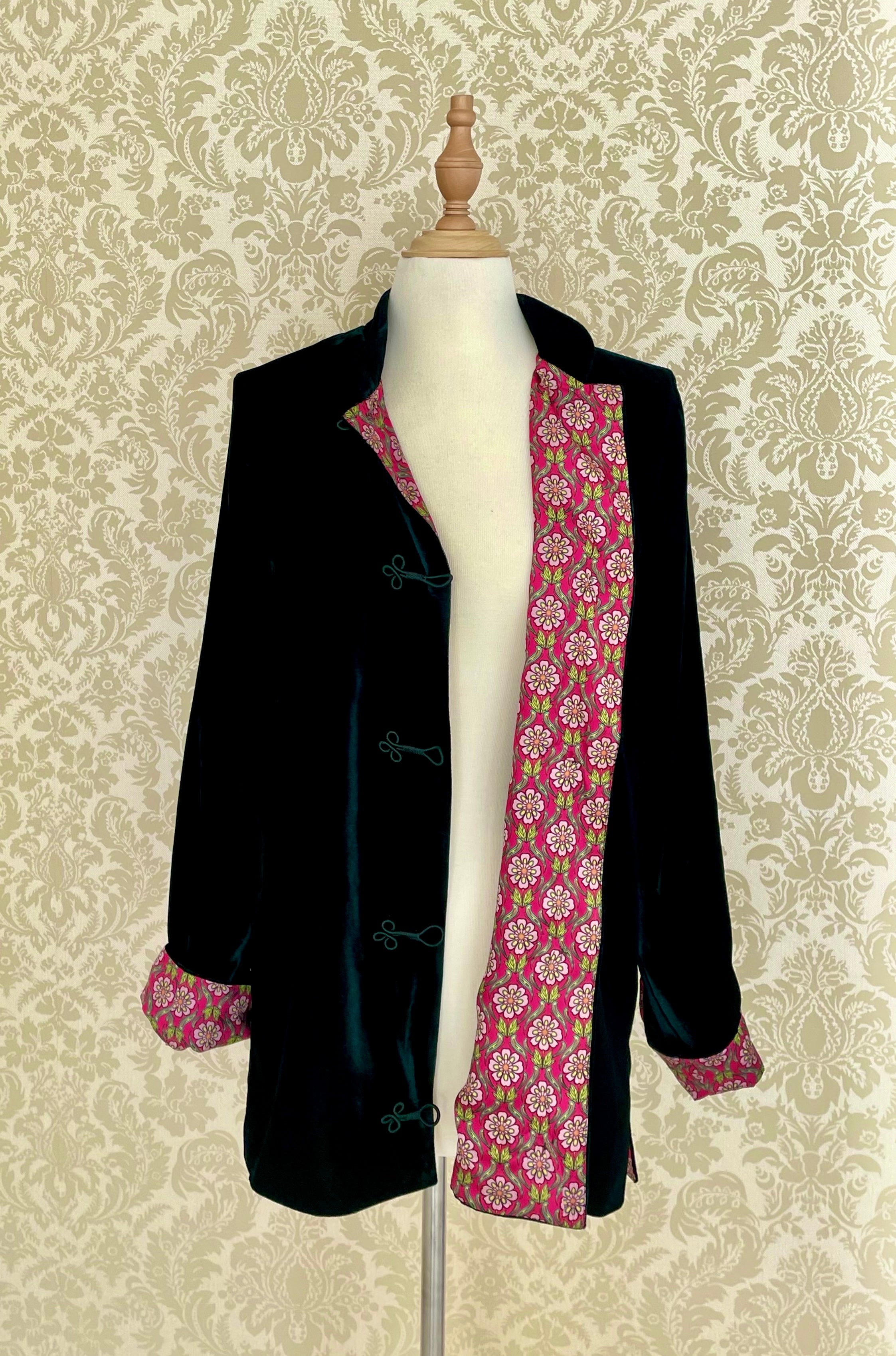 Velvet jacket with lining
